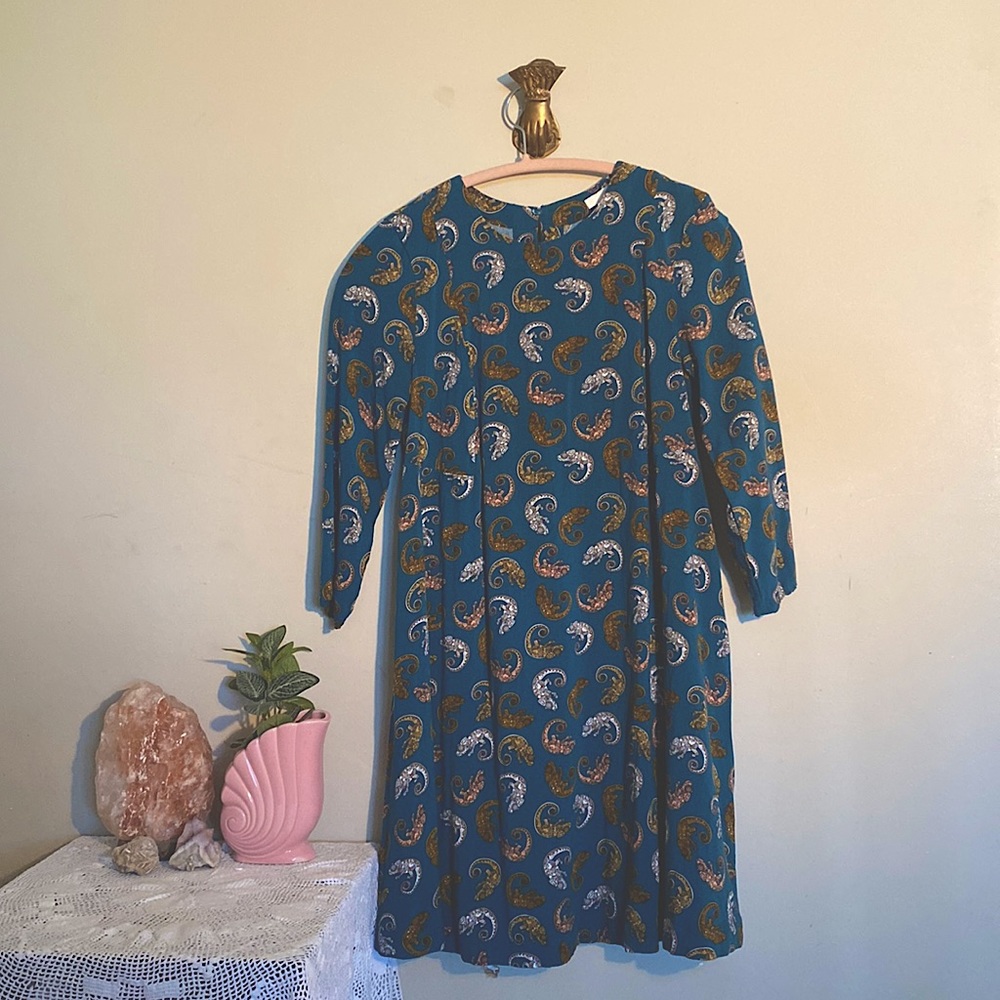 H&M • Teal Chameleon Printed Long-Sleeved Shift Dress